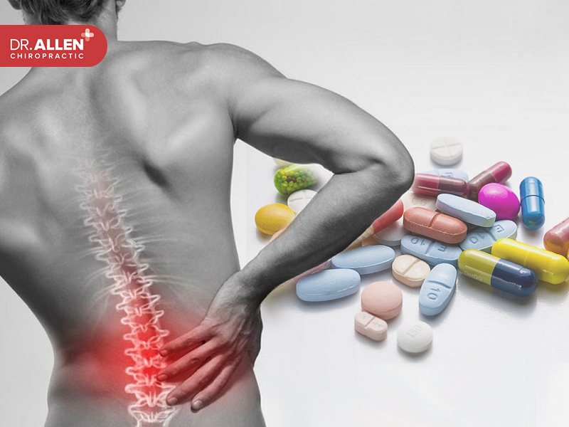 Rụng trứng đau lưng: Trong giai đoạn giữa của kinh nguyệt, trứng sẽ bị rụng tạo ra các cơn đau kéo dài từ vài phút đến vài ngày.